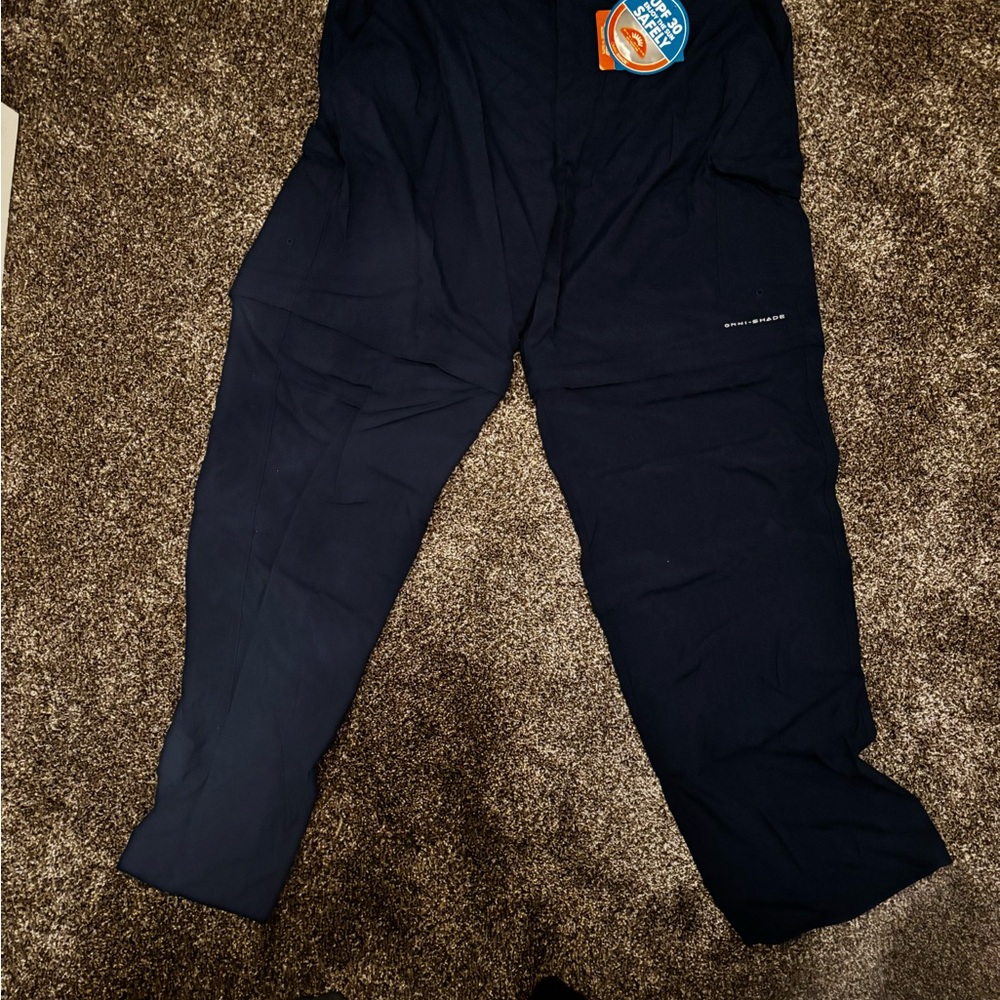 Columbia Men's Dark Cargo Pants